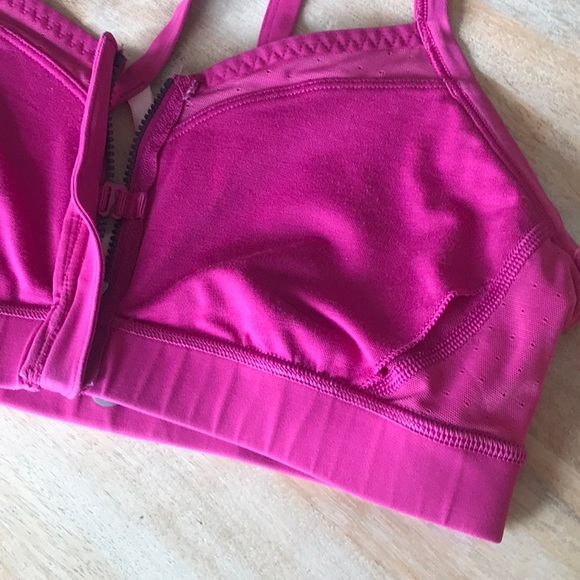 Lululemon Sports Bra - Picture 7 of 7